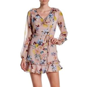 Band of Gypsies Shay Floral dress Size Small
